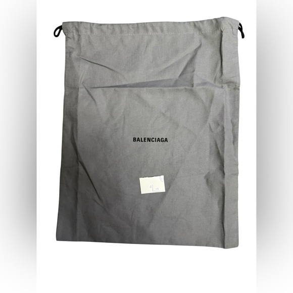 Balenciaga Gray dust bag for shoes - Picture 1 of 1